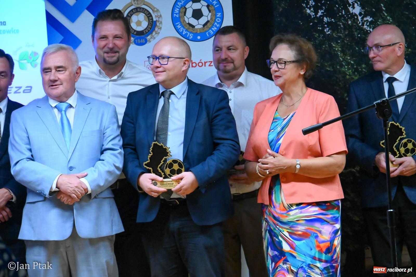 Zdjęcie w galerii na portalu naszraciborz.pl: 80 lat Podokręgu Racibórz Śląskiego Związku Piłki Nożnej. Jubileuszowa akademia na Zamku Piastowskim wiadomości z regionu