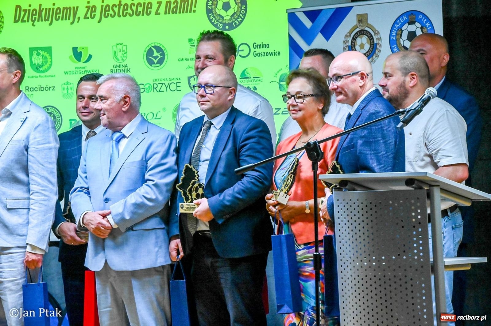 Zdjęcie w galerii na portalu naszraciborz.pl: 80 lat Podokręgu Racibórz Śląskiego Związku Piłki Nożnej. Jubileuszowa akademia na Zamku Piastowskim wiadomości z regionu