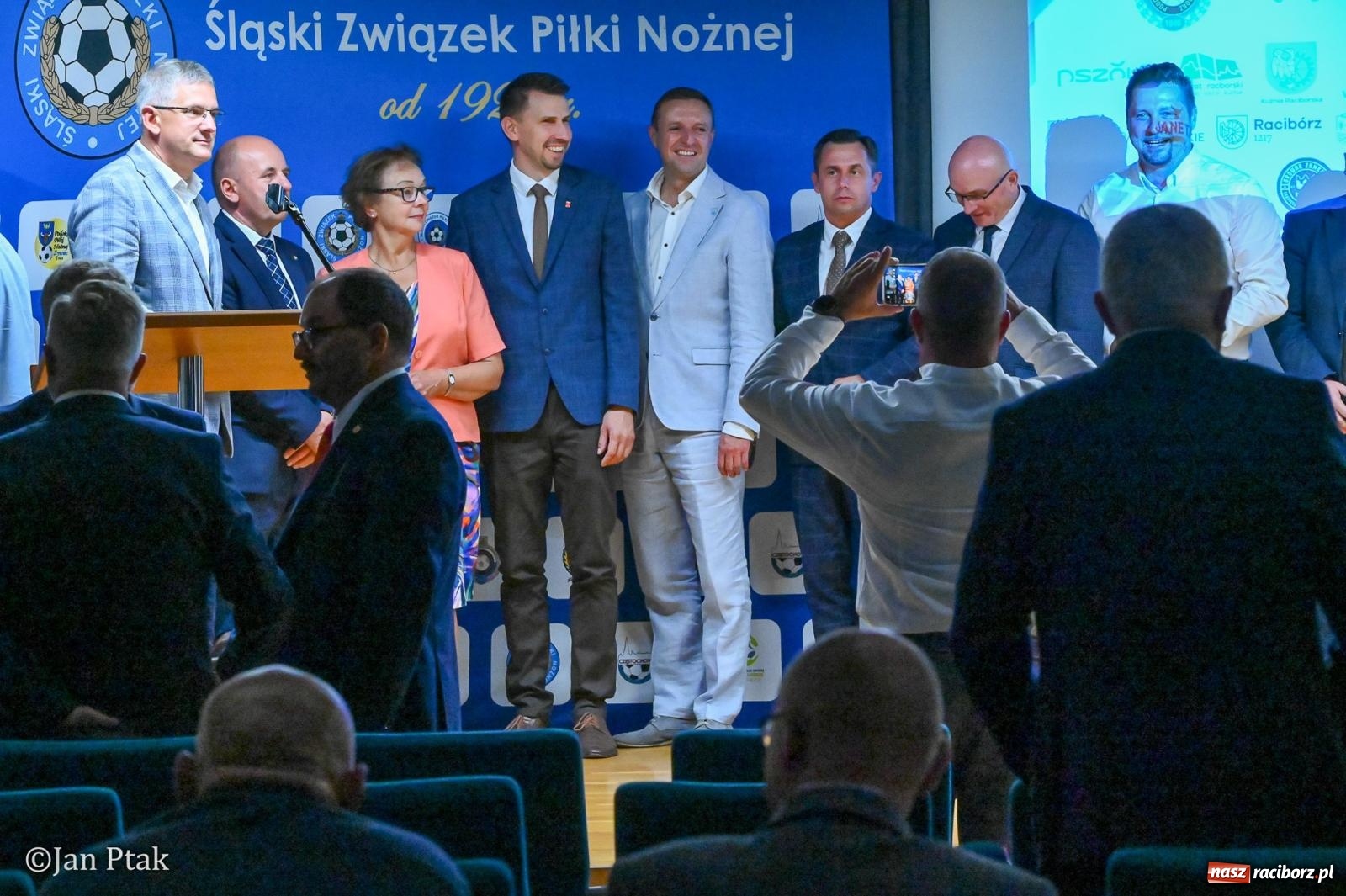 Zdjęcie w galerii na portalu naszraciborz.pl: 80 lat Podokręgu Racibórz Śląskiego Związku Piłki Nożnej. Jubileuszowa akademia na Zamku Piastowskim wiadomości z regionu