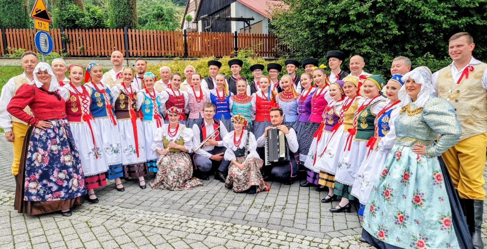 Zdjęcie w galerii na portalu naszraciborz.pl: Zespół Raciborzanie wyrusza na festiwal na Wyspach Kanaryjskich wiadomości z regionu