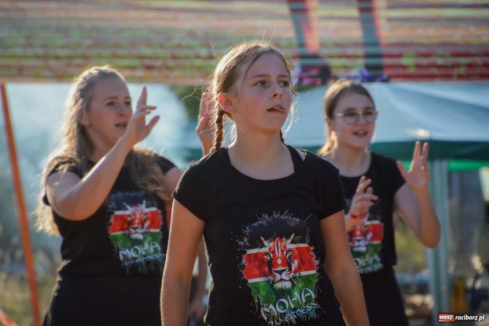 Zdjęcie w galerii na portalu naszraciborz.pl: W Brzeziu jak w Toskanii. Halina Mlynkova wystąpiła na festynie parafialnym [FOTO i WIDEO] wiadomości z regionu