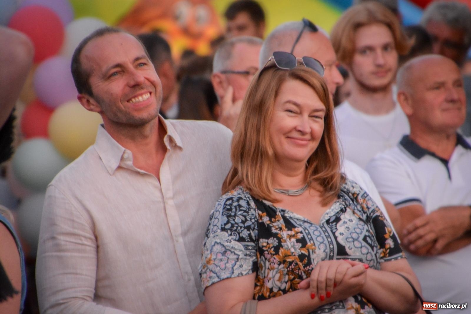 Zdjęcie w galerii na portalu naszraciborz.pl: W Brzeziu jak w Toskanii. Halina Mlynkova wystąpiła na festynie parafialnym [FOTO i WIDEO] wiadomości z regionu