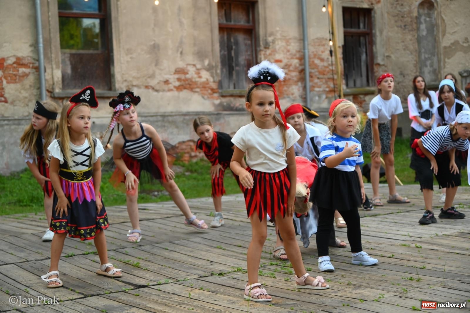 Zdjęcie w galerii na portalu naszraciborz.pl: Fanny Days po raz trzeci. Krowiarki znów pełne mieszkańców regionu [FOTO i WIDEO] wiadomości z regionu