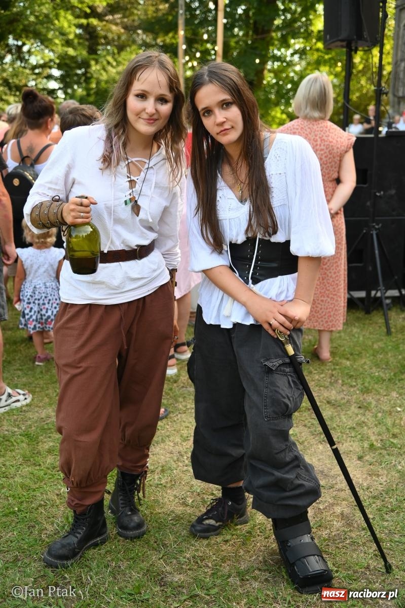 Zdjęcie w galerii na portalu naszraciborz.pl: Fanny Days po raz trzeci. Krowiarki znów pełne mieszkańców regionu [FOTO i WIDEO] wiadomości z regionu