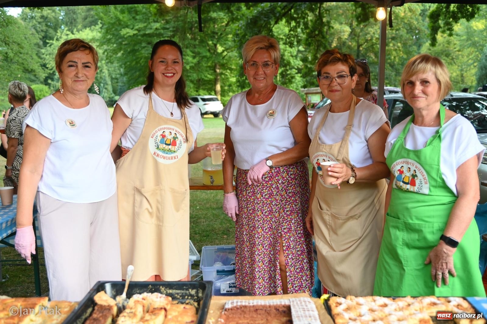 Zdjęcie w galerii na portalu naszraciborz.pl: Fanny Days po raz trzeci. Krowiarki znów pełne mieszkańców regionu [FOTO i WIDEO] wiadomości z regionu