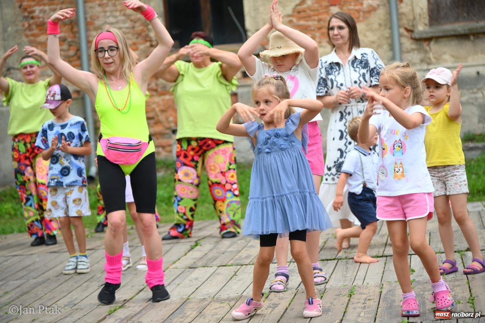 Zdjęcie w galerii na portalu naszraciborz.pl: Fanny Days po raz trzeci. Krowiarki znów pełne mieszkańców regionu [FOTO i WIDEO] wiadomości z regionu
