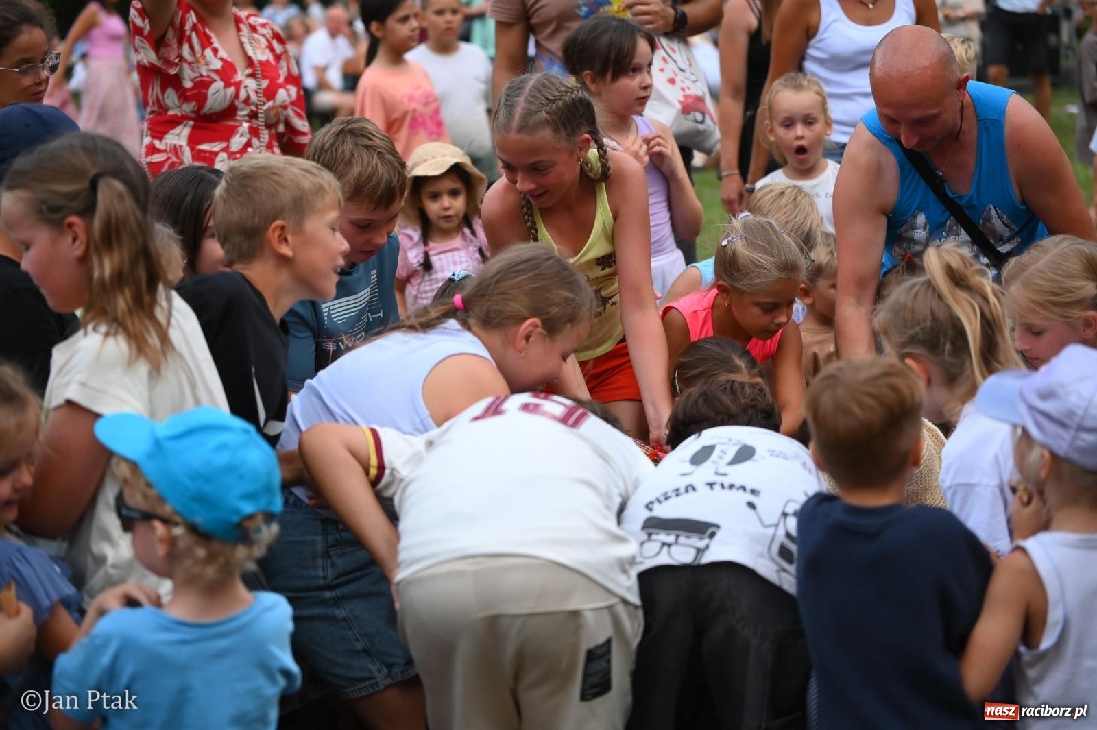 Zdjęcie w galerii na portalu naszraciborz.pl: Fanny Days po raz trzeci. Krowiarki znów pełne mieszkańców regionu [FOTO i WIDEO] wiadomości z regionu