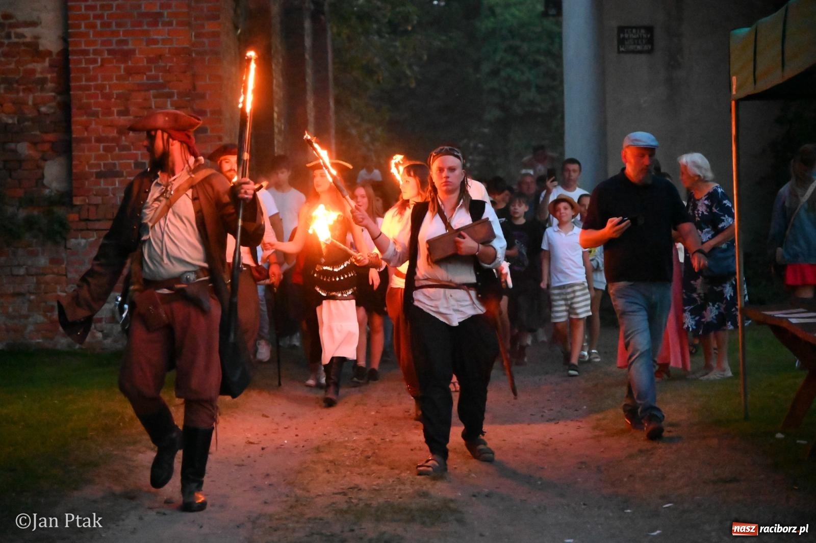 Zdjęcie w galerii na portalu naszraciborz.pl: Fanny Days po raz trzeci. Krowiarki znów pełne mieszkańców regionu [FOTO i WIDEO] wiadomości z regionu