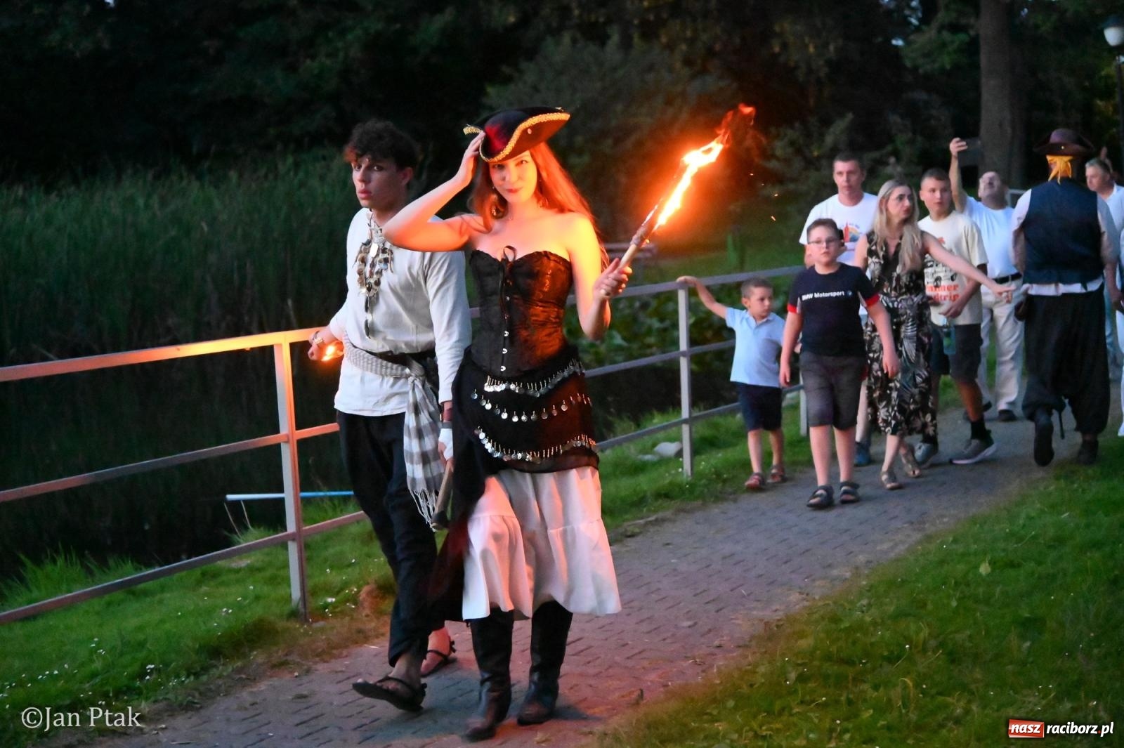 Zdjęcie w galerii na portalu naszraciborz.pl: Fanny Days po raz trzeci. Krowiarki znów pełne mieszkańców regionu [FOTO i WIDEO] wiadomości z regionu