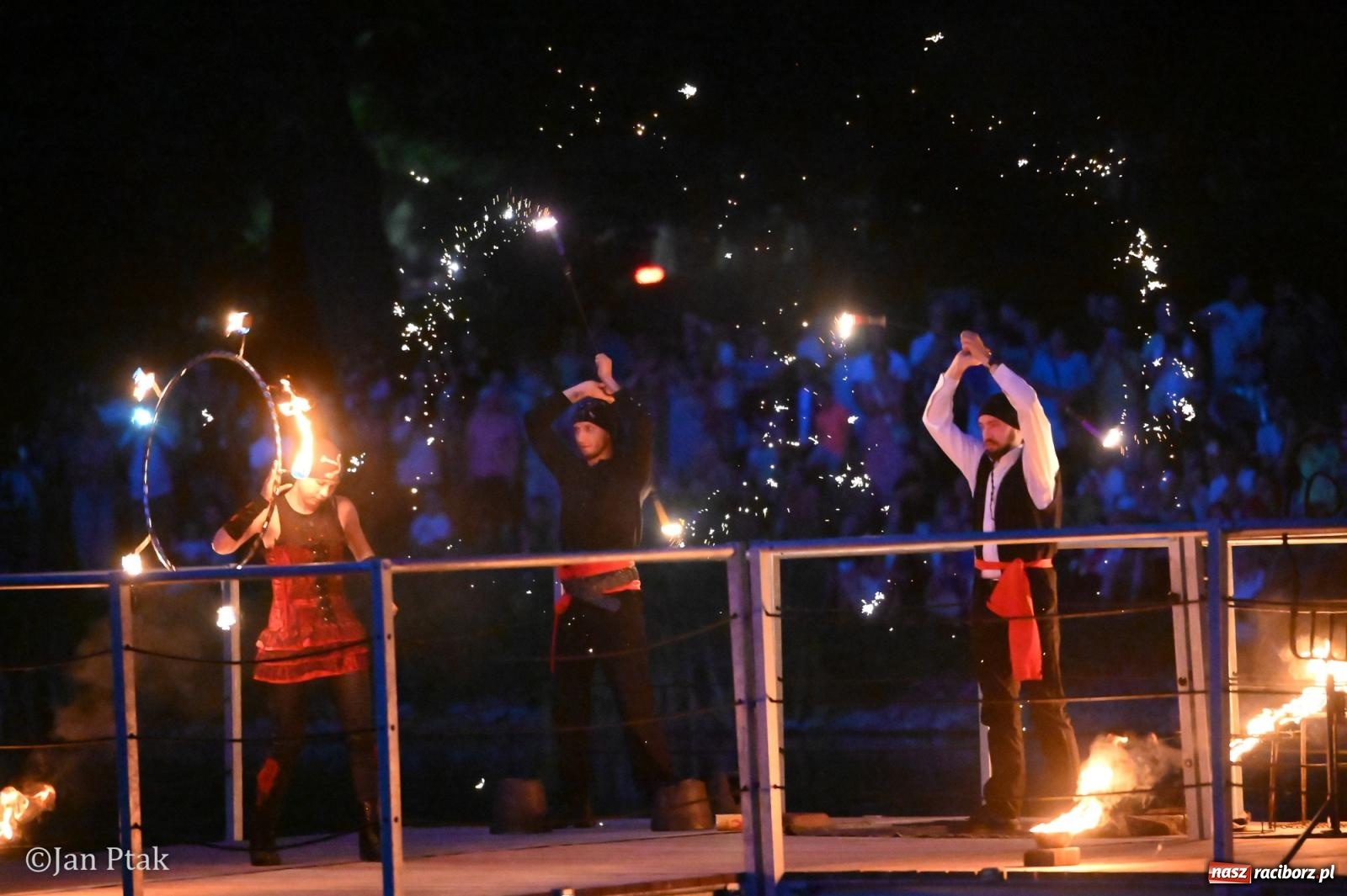 Zdjęcie w galerii na portalu naszraciborz.pl: Fanny Days po raz trzeci. Krowiarki znów pełne mieszkańców regionu [FOTO i WIDEO] wiadomości z regionu