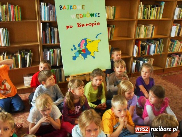 Zdjęcie w galerii na portalu naszraciborz.pl: Bajkowe wędrówki po Europie wiadomości z regionu