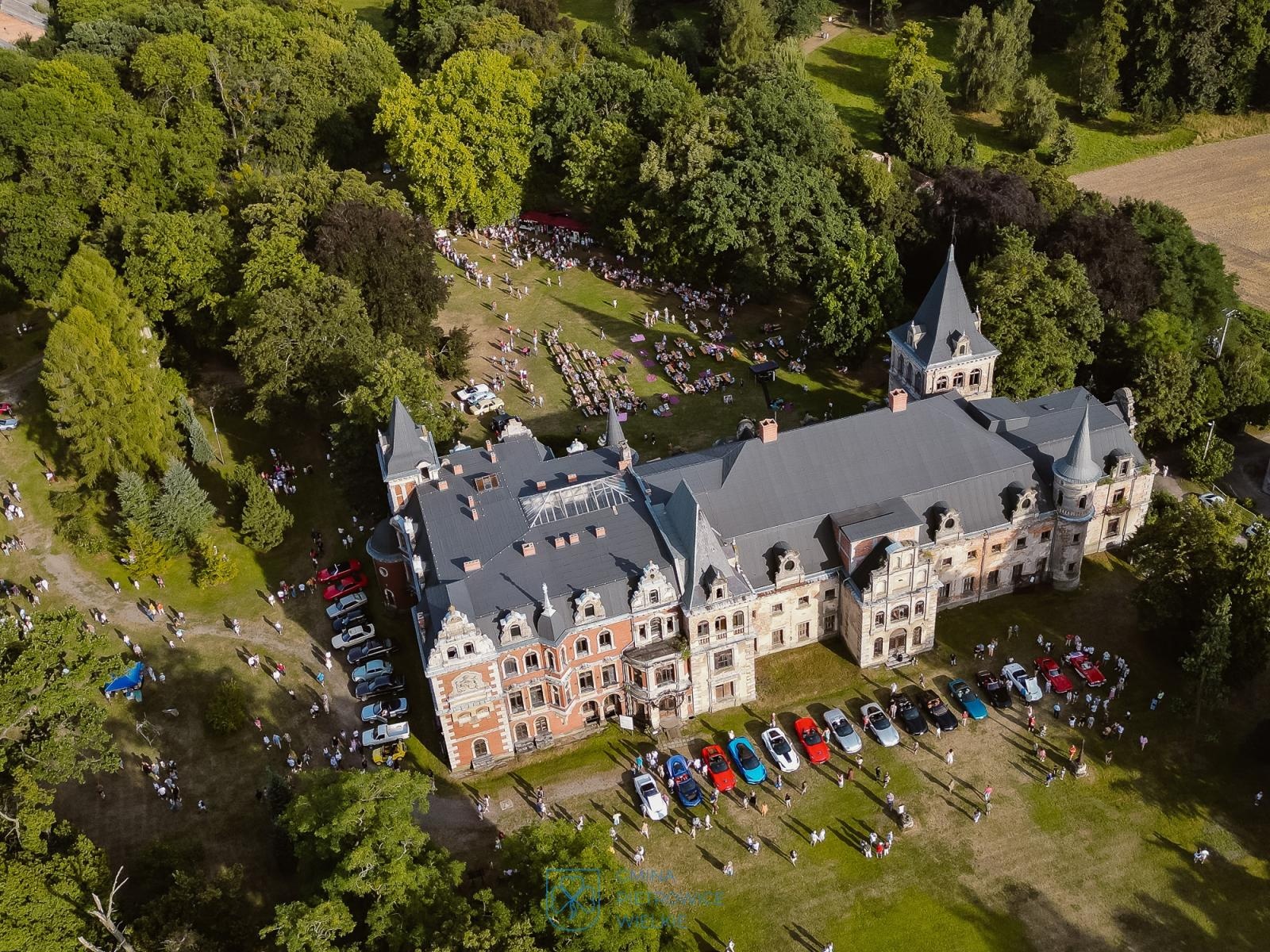 Zdjęcie w galerii na portalu naszraciborz.pl: Fanny Days na bis. Zdjęcia lotnicze wydarzenia w Krowiarkach [FOTO i WIDEO] wiadomości z regionu