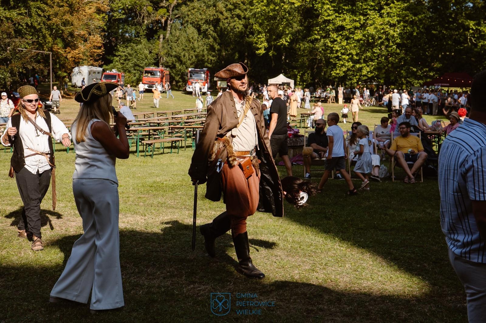 Zdjęcie w galerii na portalu naszraciborz.pl: Fanny Days na bis. Zdjęcia lotnicze wydarzenia w Krowiarkach [FOTO i WIDEO] wiadomości z regionu