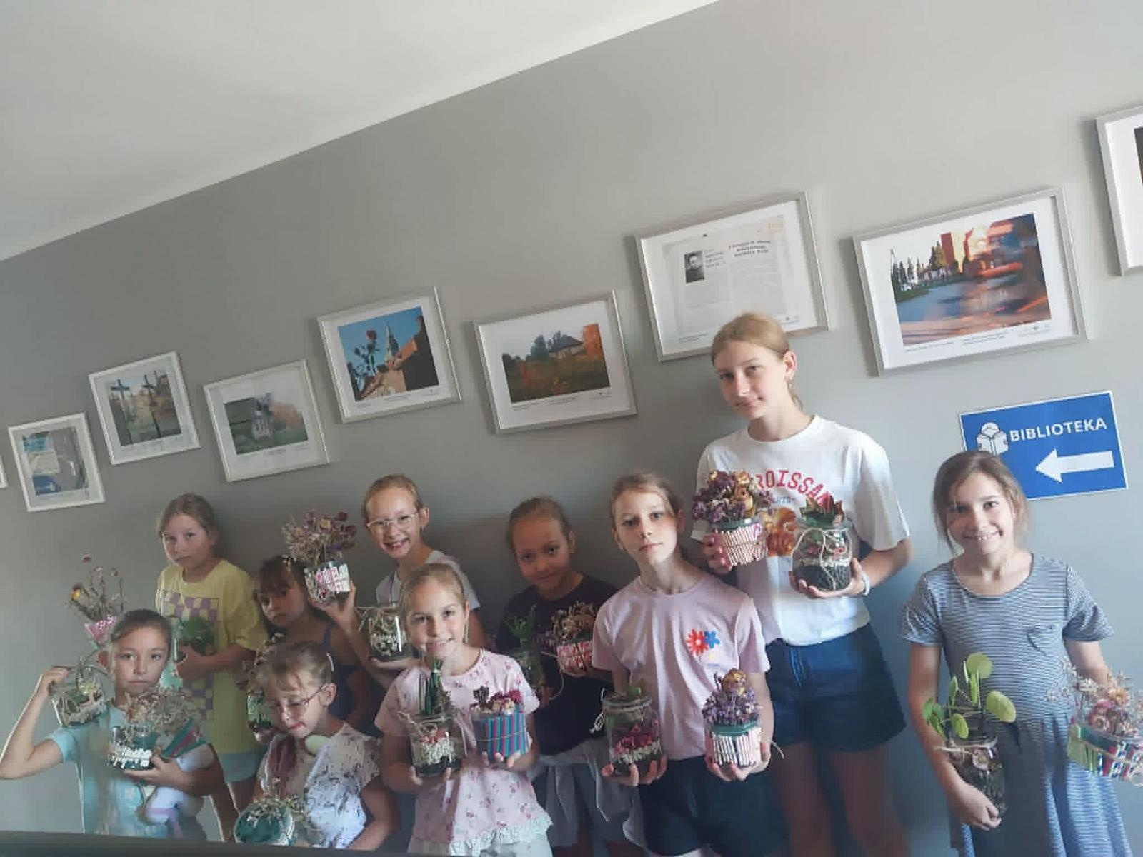 Zdjęcie w galerii na portalu naszraciborz.pl: Lato w mieście z Raciborskim Centrum Kultury. Warsztaty pełne kwiatów, muzyki i kreatywności wiadomości z regionu