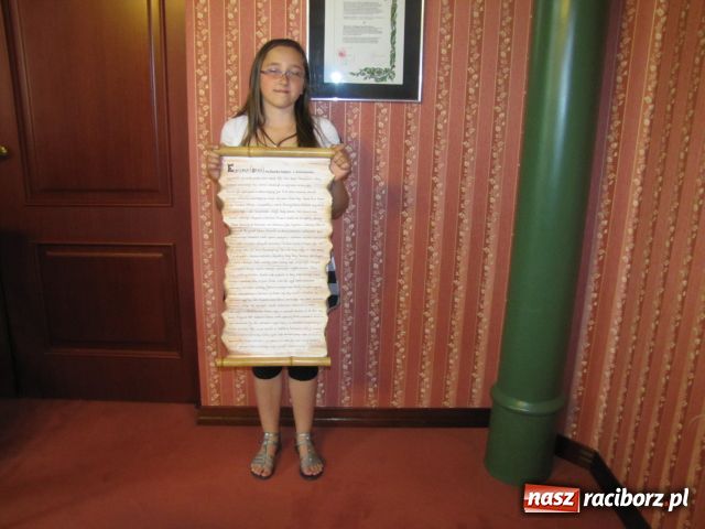 Zdjęcie w galerii na portalu naszraciborz.pl: Na pomysł wpadła w kościele wiadomości z regionu