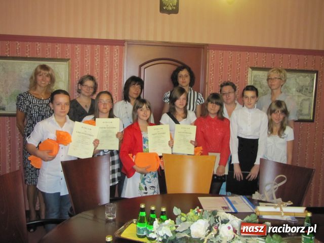 Zdjęcie w galerii na portalu naszraciborz.pl: Na pomysł wpadła w kościele wiadomości z regionu