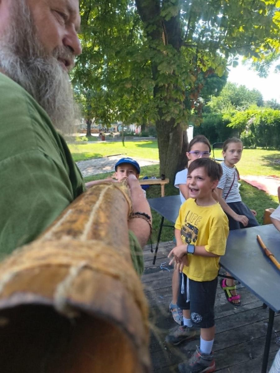 Zdjęcie w galerii na portalu naszraciborz.pl: Drewno, papier i dźwięki natury. Twórcze warsztaty w Strzesze wiadomości z regionu