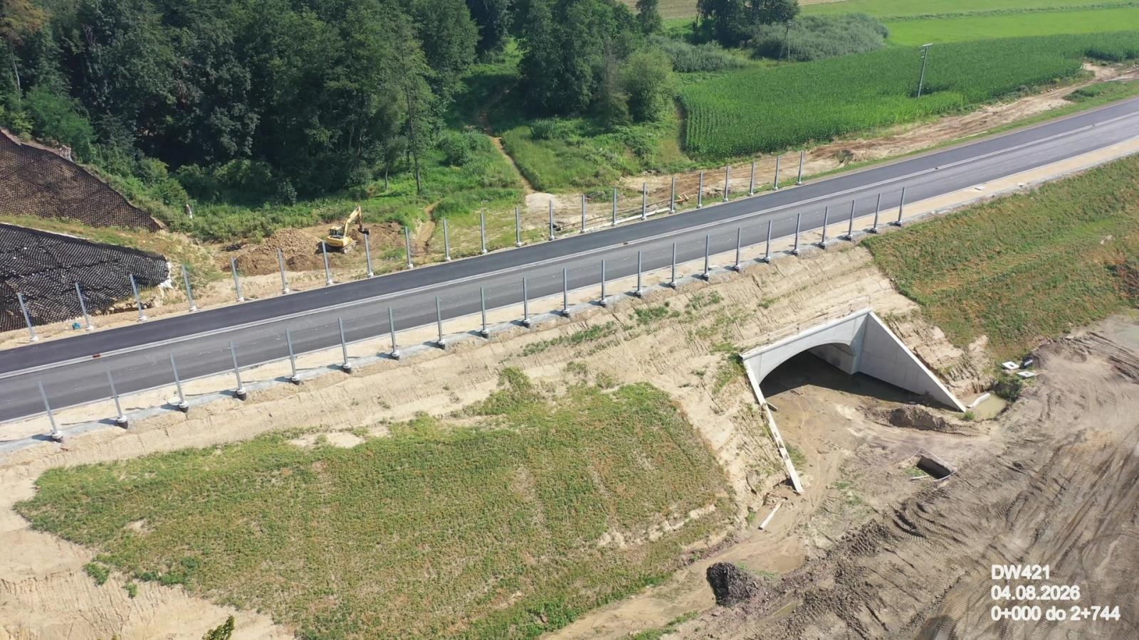 Zdjęcie w galerii na portalu naszraciborz.pl: Most nad Odrą pod Raciborzem na ostatniej prostej. Wielka przeprawa może być gotowa jeszcze w tym roku [FOTO] wiadomości z regionu