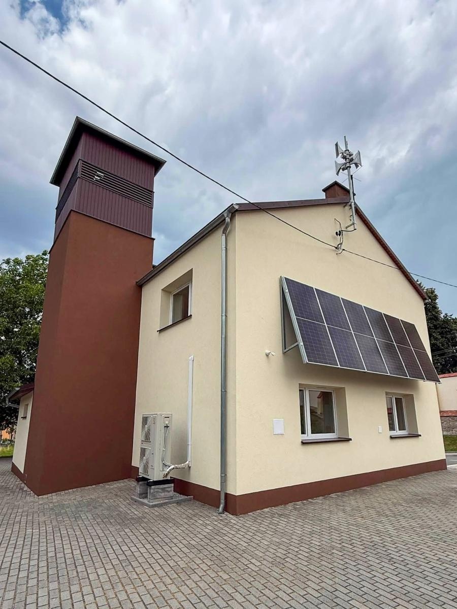 Zdjęcie w galerii na portalu naszraciborz.pl: Nowa energia w remizie OSP Tworków. Budynek przeszedł kompleksową termomodernizację wiadomości z regionu