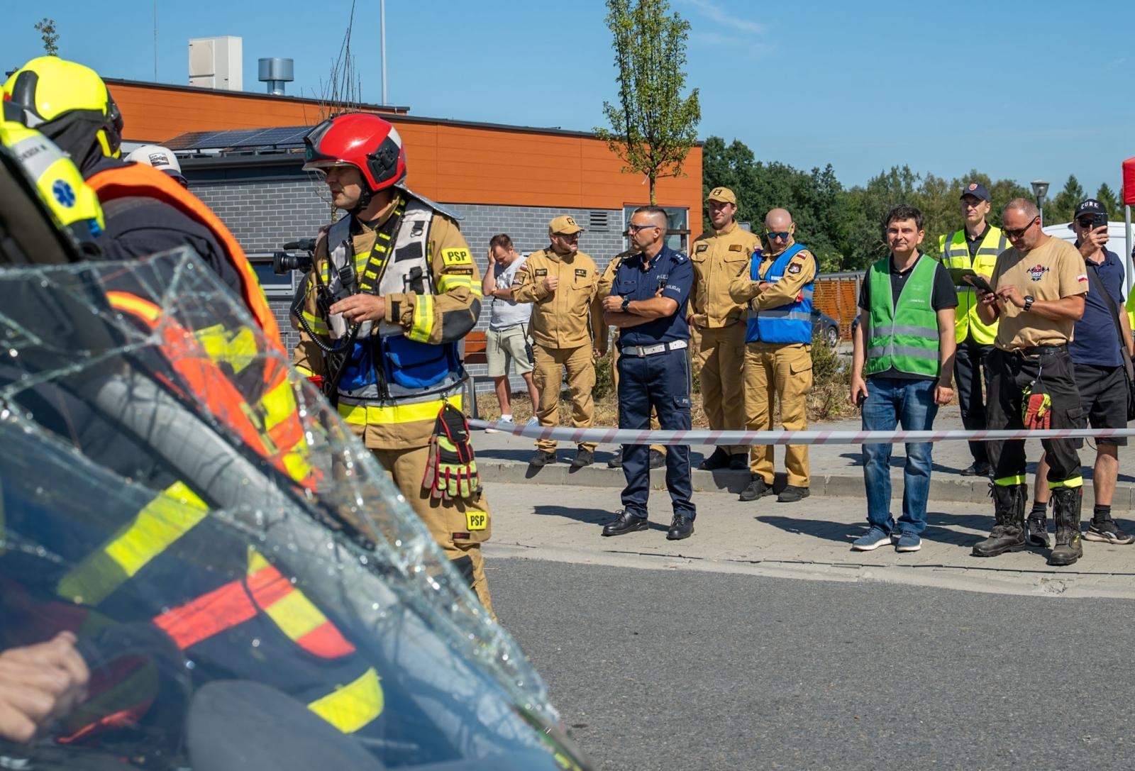 Zdjęcie w galerii na portalu naszraciborz.pl: Ćwiczenia TARAN 2026. Służby przećwiczyły działania po poważnym wypadku na A1 wiadomości z regionu