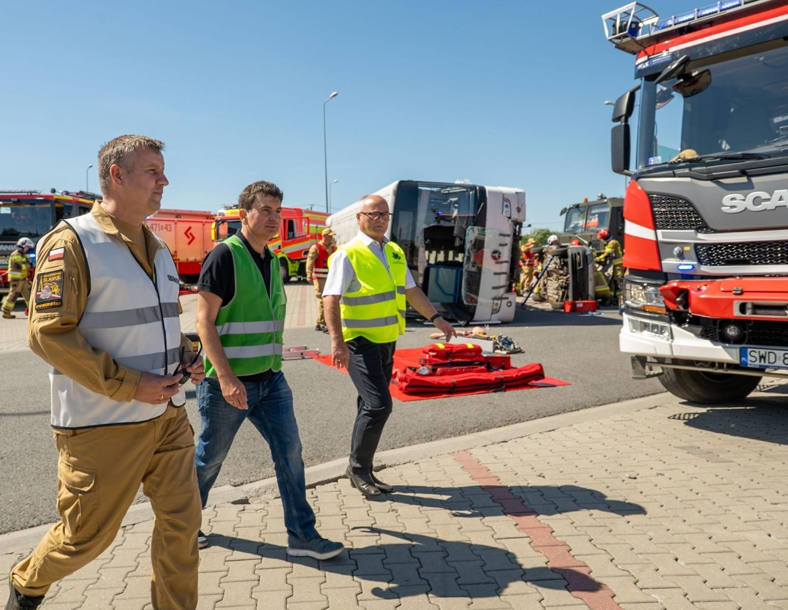 Zdjęcie w galerii na portalu naszraciborz.pl: Ćwiczenia TARAN 2026. Służby przećwiczyły działania po poważnym wypadku na A1 wiadomości z regionu