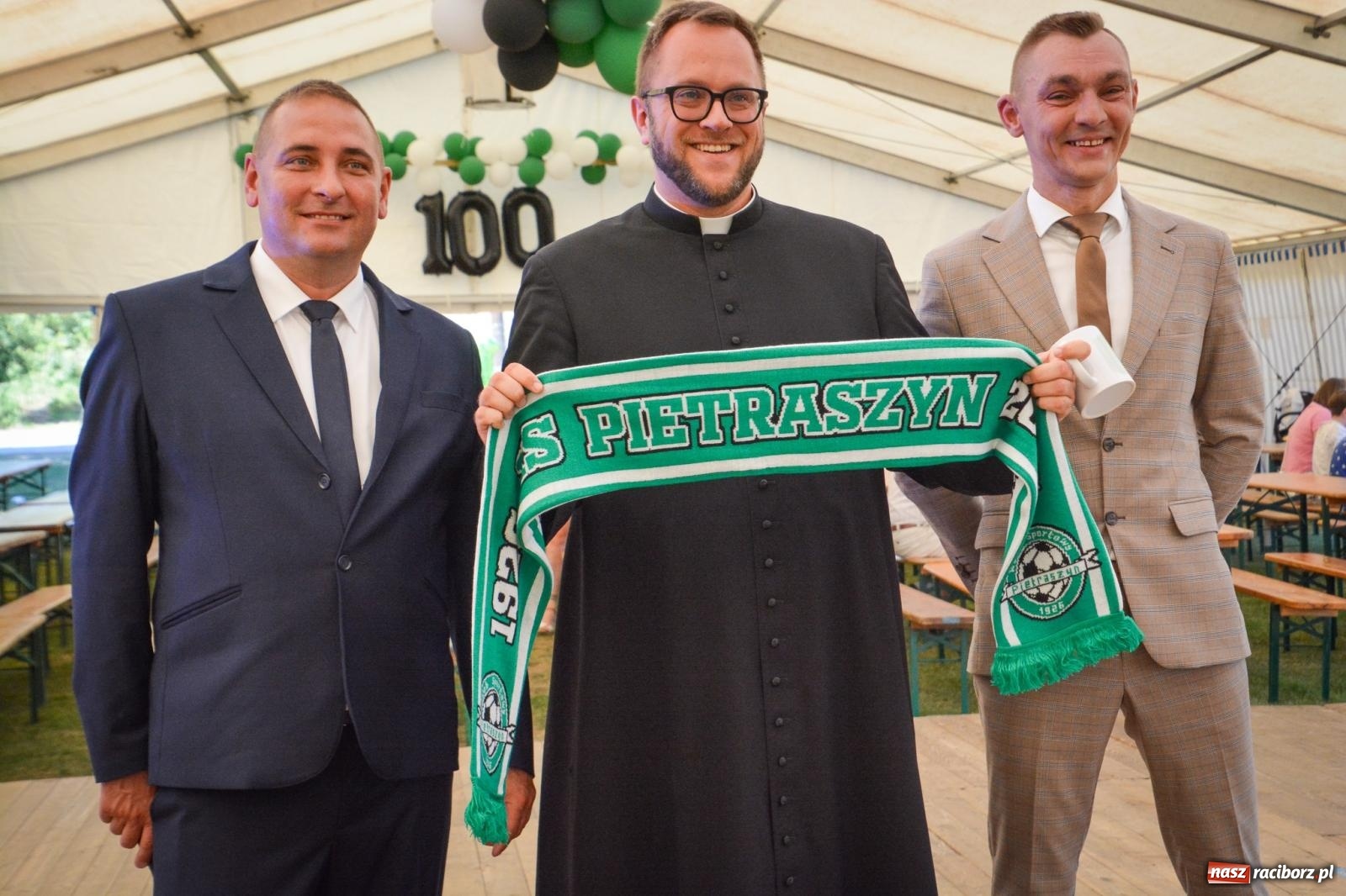 Zdjęcie w galerii na portalu naszraciborz.pl: KS Pietraszyn świętuje 100-lecie. Klubowi życzono awansu do okręgówki [FOTO i WIDEO] wiadomości z regionu