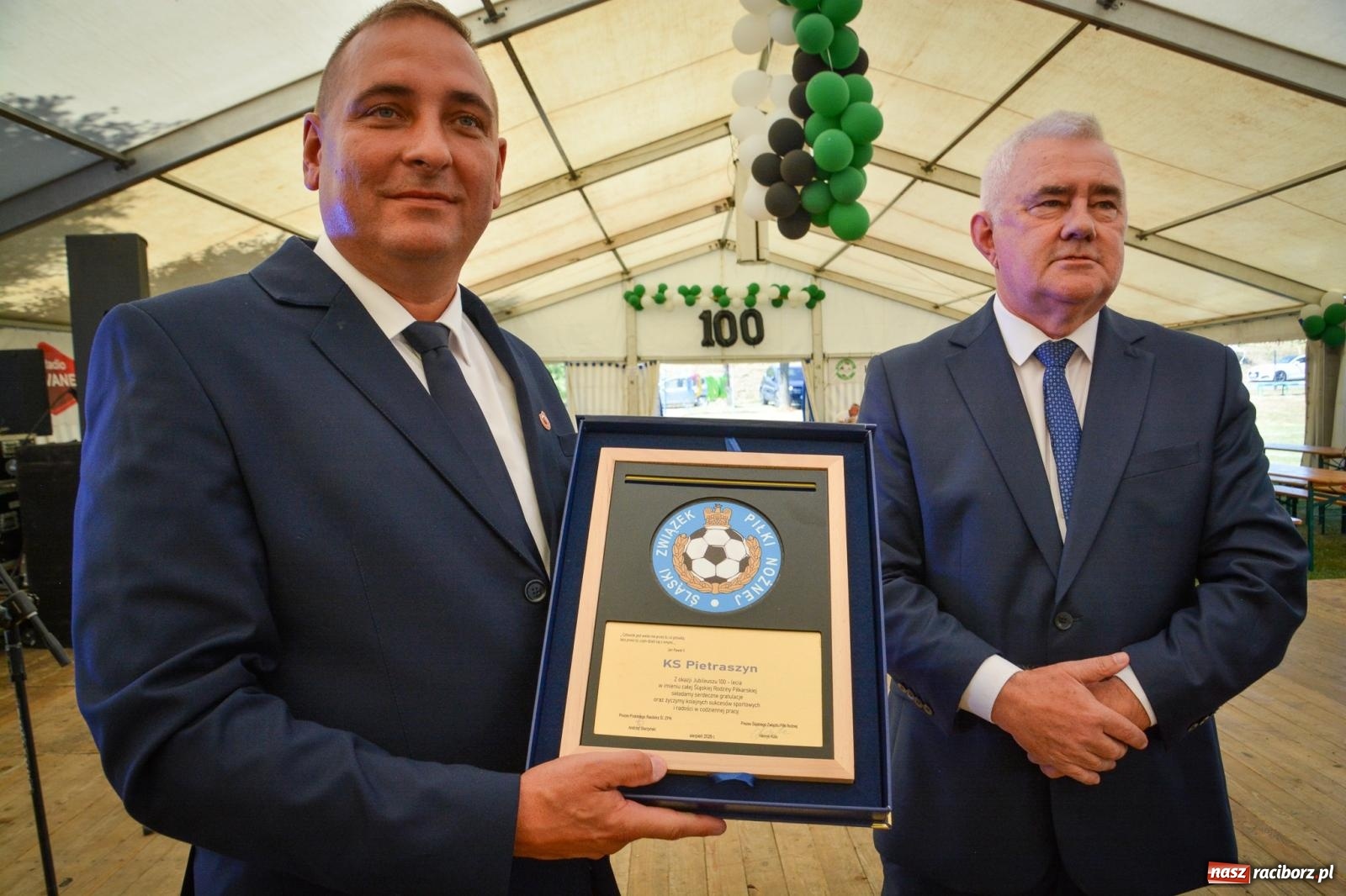 Zdjęcie w galerii na portalu naszraciborz.pl: KS Pietraszyn świętuje 100-lecie. Klubowi życzono awansu do okręgówki [FOTO i WIDEO] wiadomości z regionu