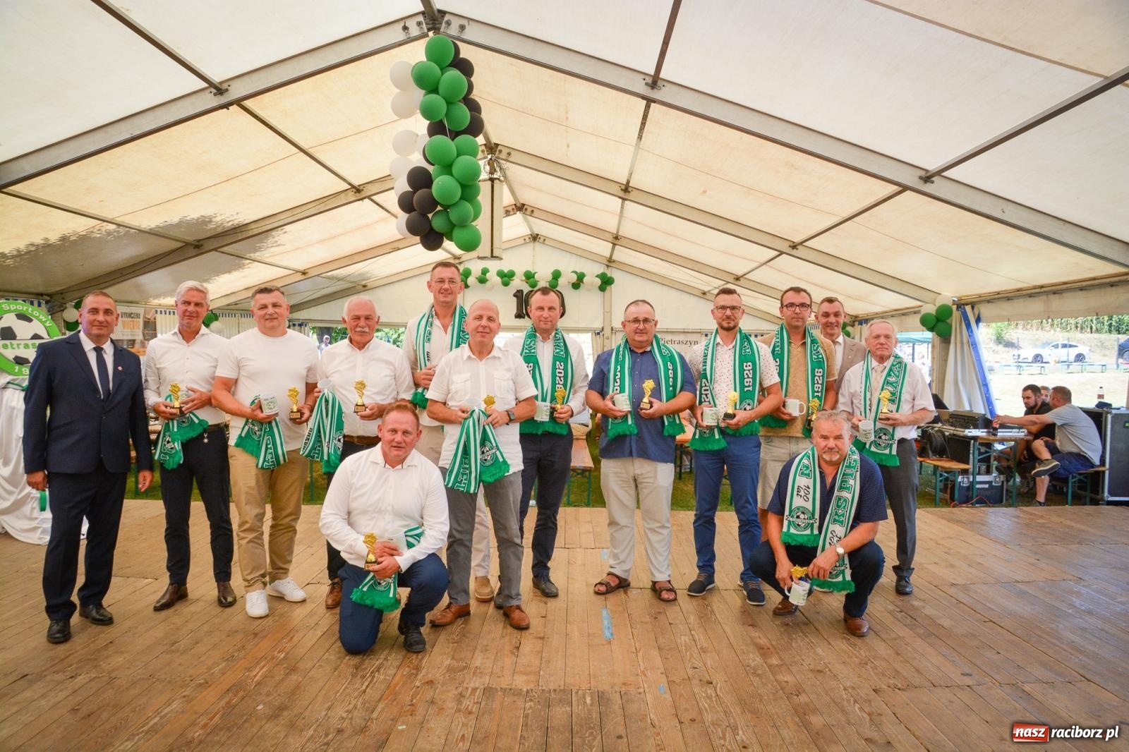 Zdjęcie w galerii na portalu naszraciborz.pl: KS Pietraszyn świętuje 100-lecie. Klubowi życzono awansu do okręgówki [FOTO i WIDEO] wiadomości z regionu