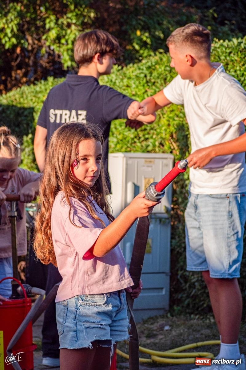 Zdjęcie w galerii na portalu naszraciborz.pl: Markowice bawiły się na festynie. Były atrakcje dla dzieci, muzyka i strażackie zabawy [FOTO] wiadomości z regionu