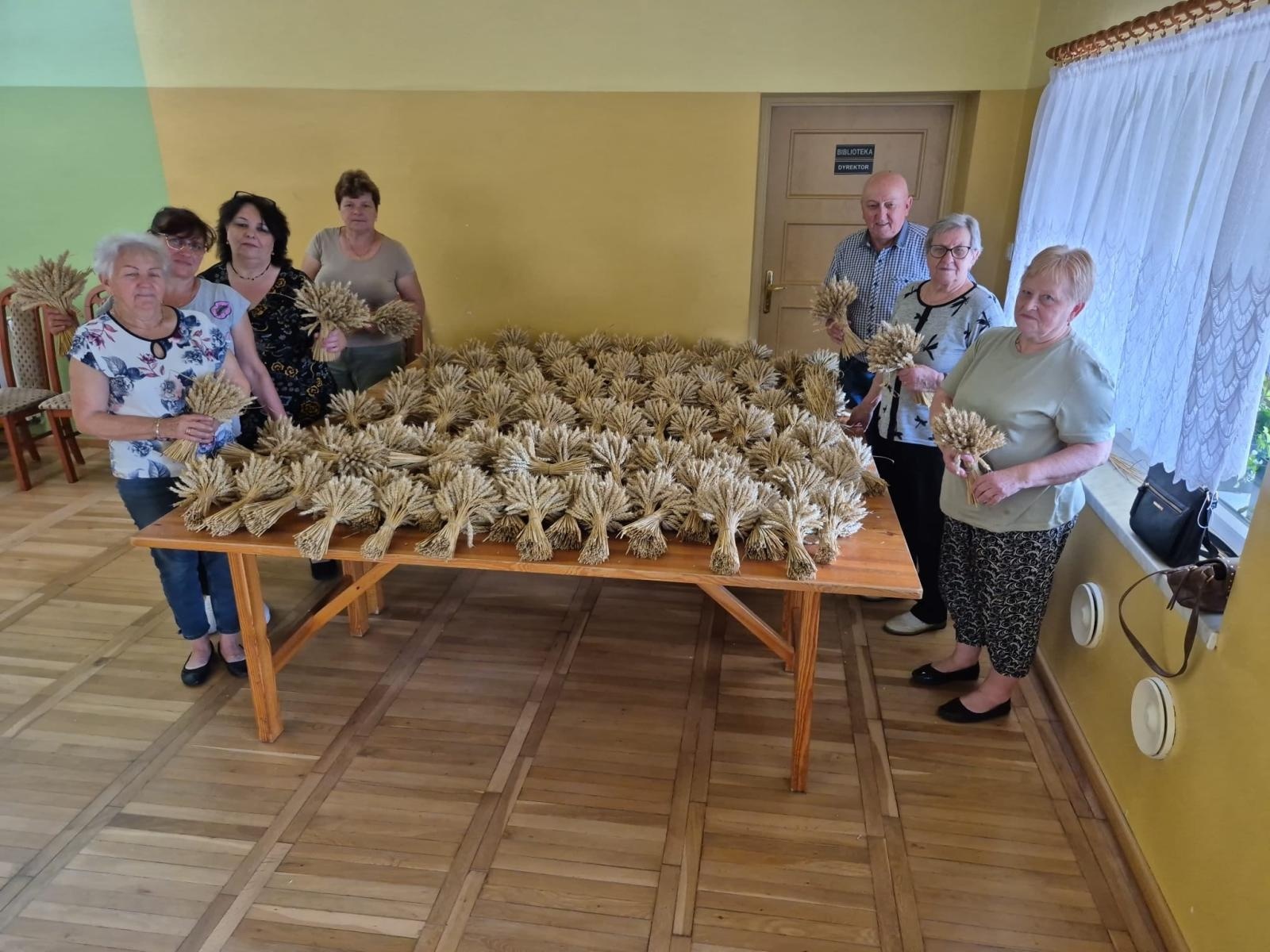 Zdjęcie w galerii na portalu naszraciborz.pl: Od ziarna do tradycji – kulinarne serce Kobyli tętni życiem wiadomości z regionu