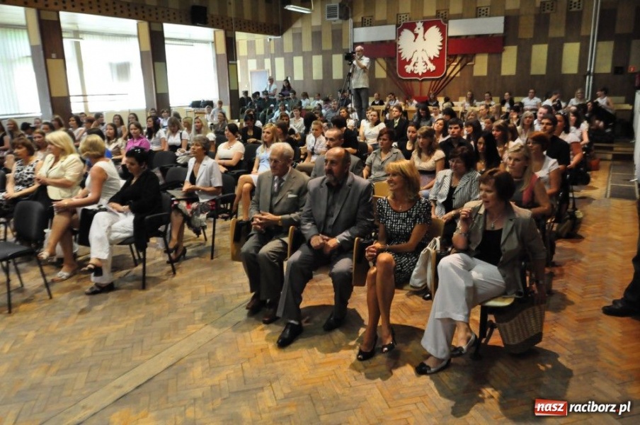 Zdjęcie w galerii na portalu naszraciborz.pl: Pedagodzy pożegnali się z uczelnią wiadomości z regionu