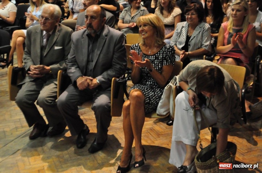 Zdjęcie w galerii na portalu naszraciborz.pl: Pedagodzy pożegnali się z uczelnią wiadomości z regionu