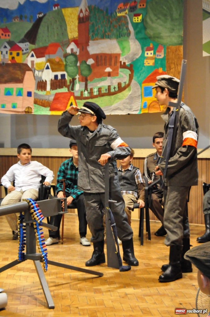 Zdjęcie w galerii na portalu naszraciborz.pl: Pedagodzy pożegnali się z uczelnią wiadomości z regionu