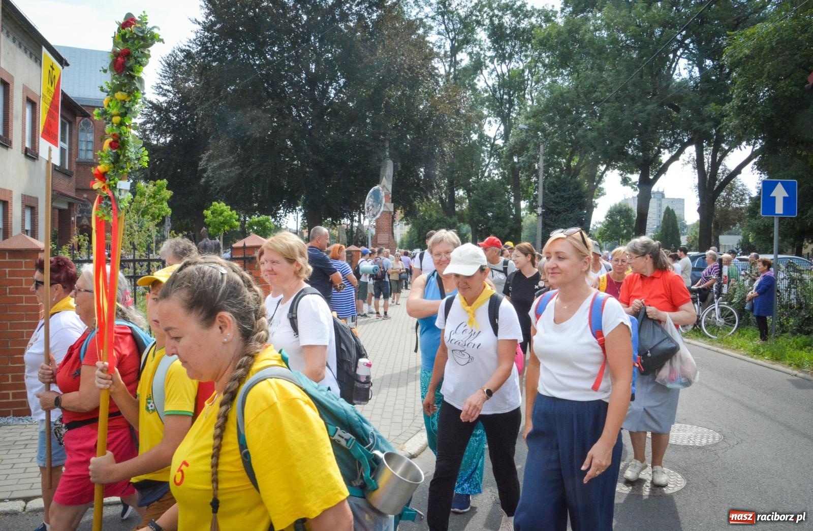 Zdjęcie w galerii na portalu naszraciborz.pl: 50. Piesza Pielgrzymka Opolska wyruszyła z Raciborza na Jasną Górę [FOTO i WIDEO] wiadomości z regionu