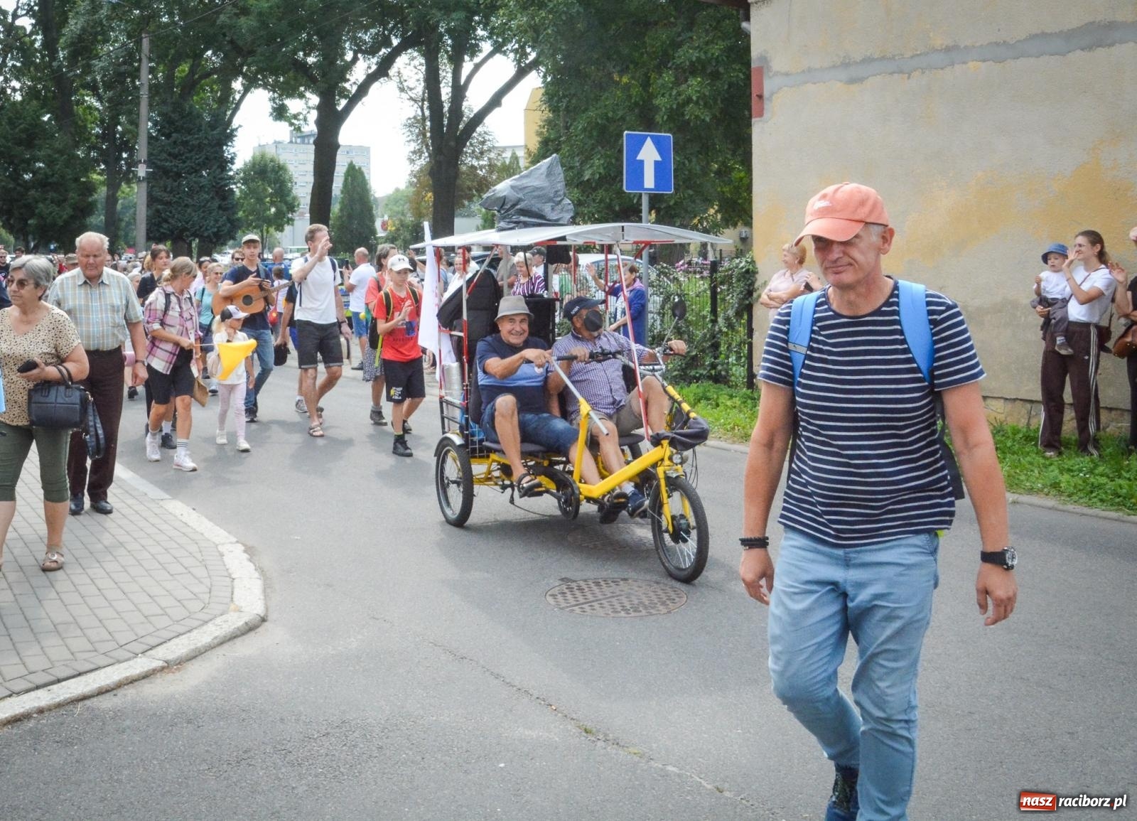 Zdjęcie w galerii na portalu naszraciborz.pl: 50. Piesza Pielgrzymka Opolska wyruszyła z Raciborza na Jasną Górę [FOTO i WIDEO] wiadomości z regionu