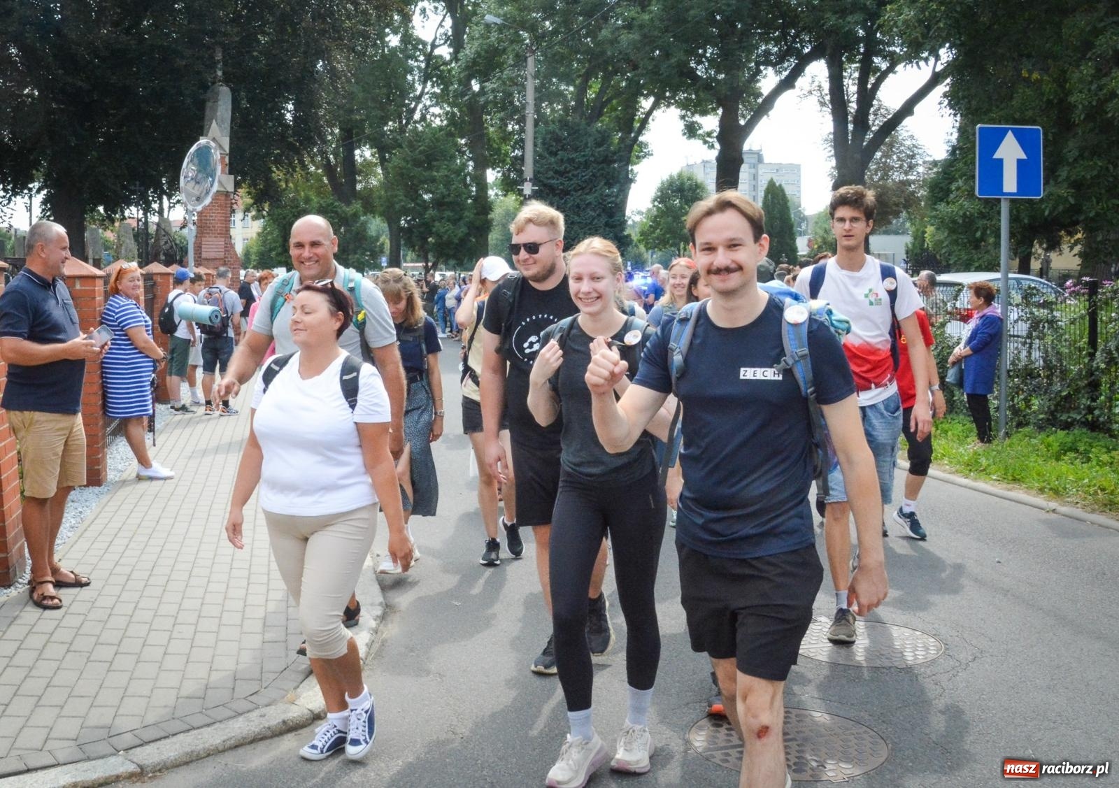 Zdjęcie w galerii na portalu naszraciborz.pl: 50. Piesza Pielgrzymka Opolska wyruszyła z Raciborza na Jasną Górę [FOTO i WIDEO] wiadomości z regionu