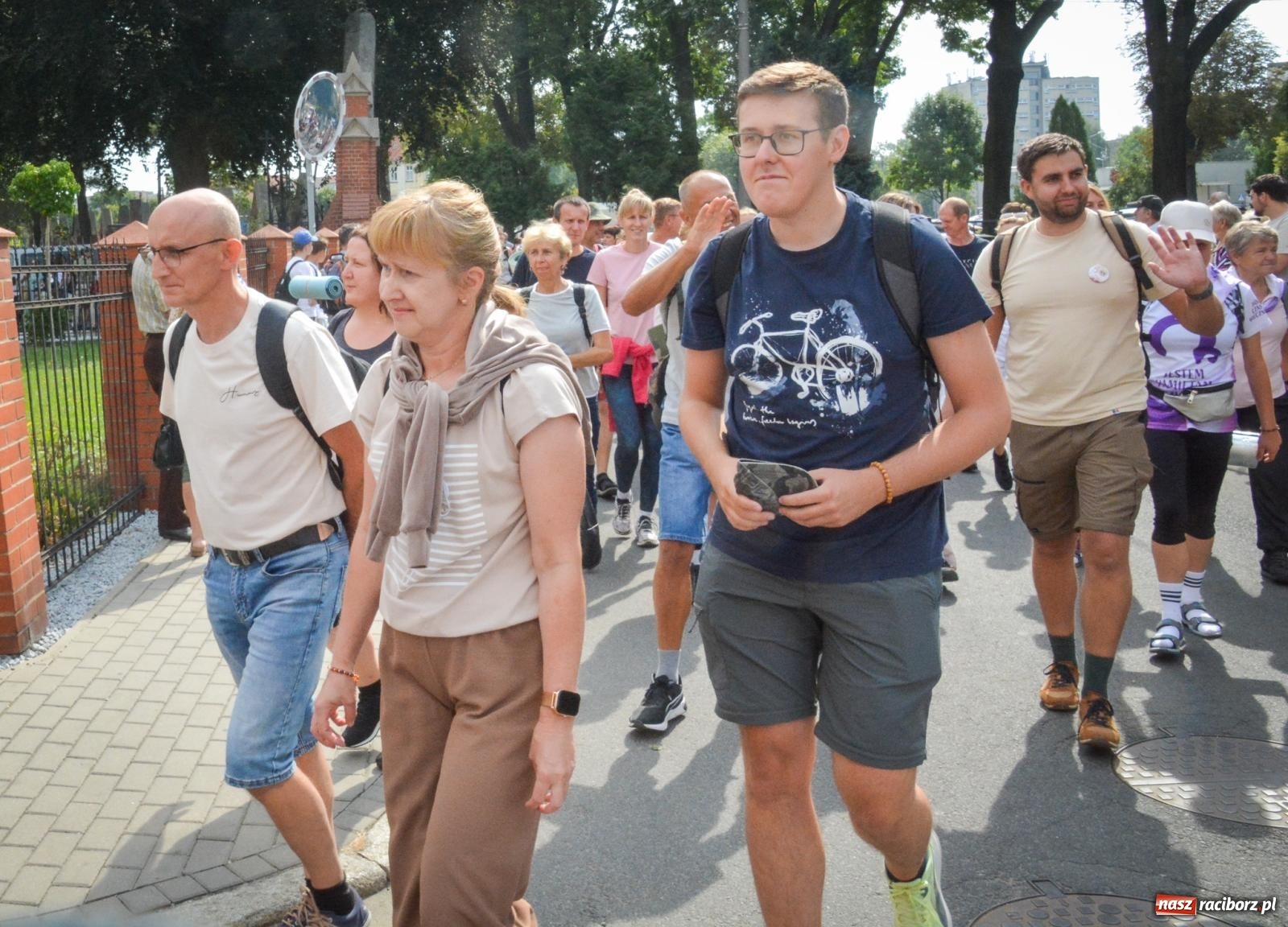 Zdjęcie w galerii na portalu naszraciborz.pl: 50. Piesza Pielgrzymka Opolska wyruszyła z Raciborza na Jasną Górę [FOTO i WIDEO] wiadomości z regionu