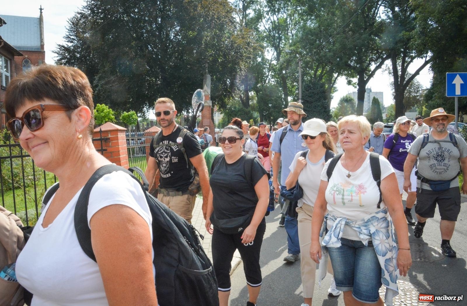 Zdjęcie w galerii na portalu naszraciborz.pl: 50. Piesza Pielgrzymka Opolska wyruszyła z Raciborza na Jasną Górę [FOTO i WIDEO] wiadomości z regionu
