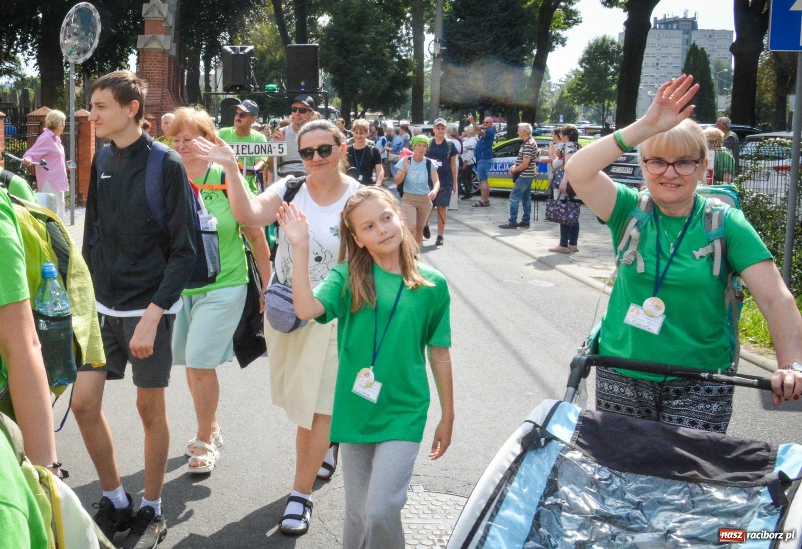 Zdjęcie w galerii na portalu naszraciborz.pl: 50. Piesza Pielgrzymka Opolska wyruszyła z Raciborza na Jasną Górę [FOTO i WIDEO] wiadomości z regionu