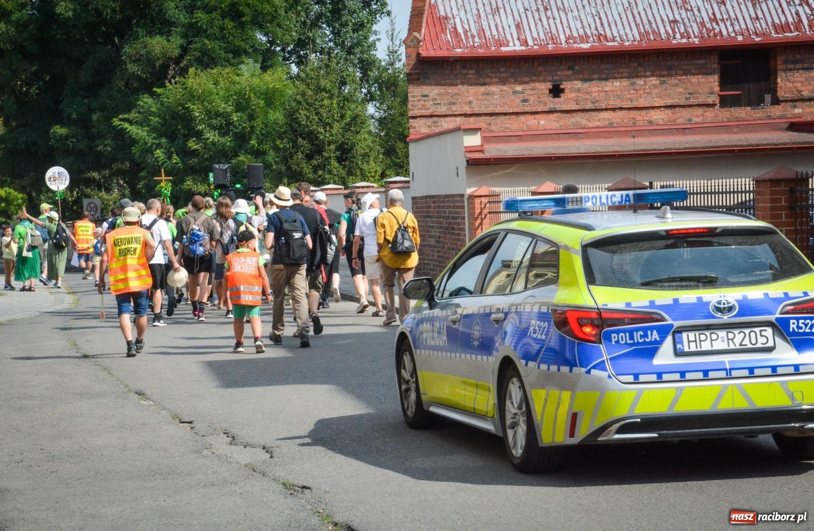 Zdjęcie w galerii na portalu naszraciborz.pl: 50. Piesza Pielgrzymka Opolska wyruszyła z Raciborza na Jasną Górę [FOTO i WIDEO] wiadomości z regionu
