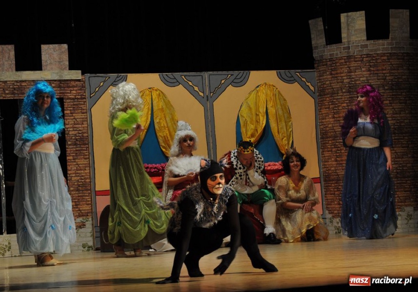 Zdjęcie w galerii na portalu naszraciborz.pl: Gala Mini-Festiwalu Przedszkolaków wiadomości z regionu