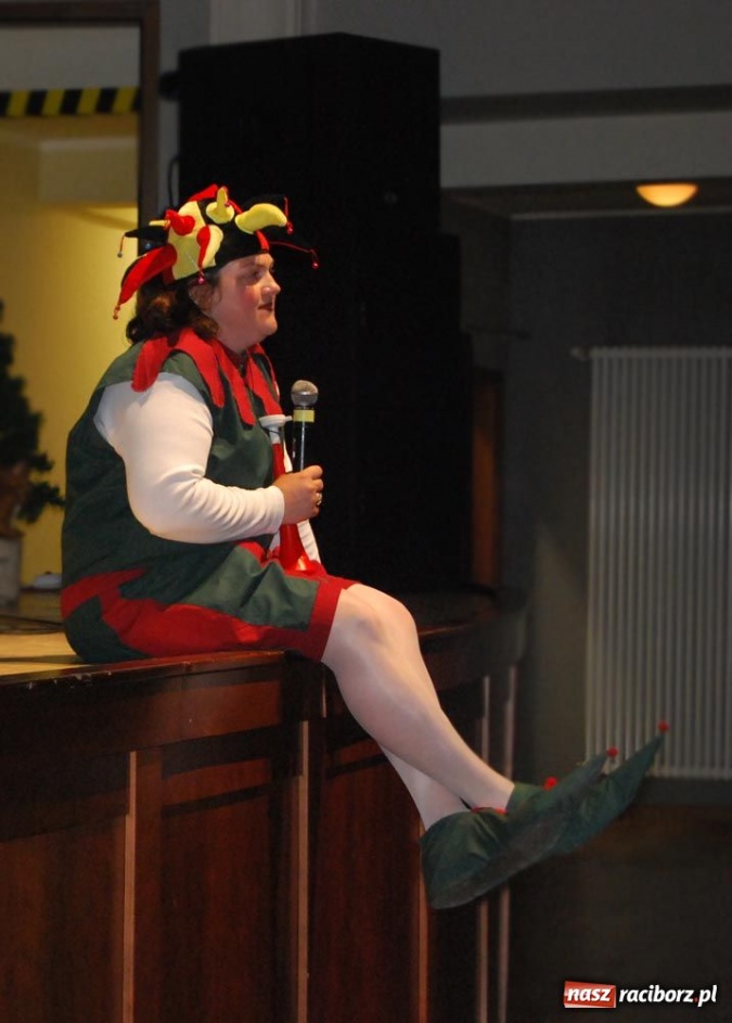 Zdjęcie w galerii na portalu naszraciborz.pl: Gala Mini-Festiwalu Przedszkolaków wiadomości z regionu