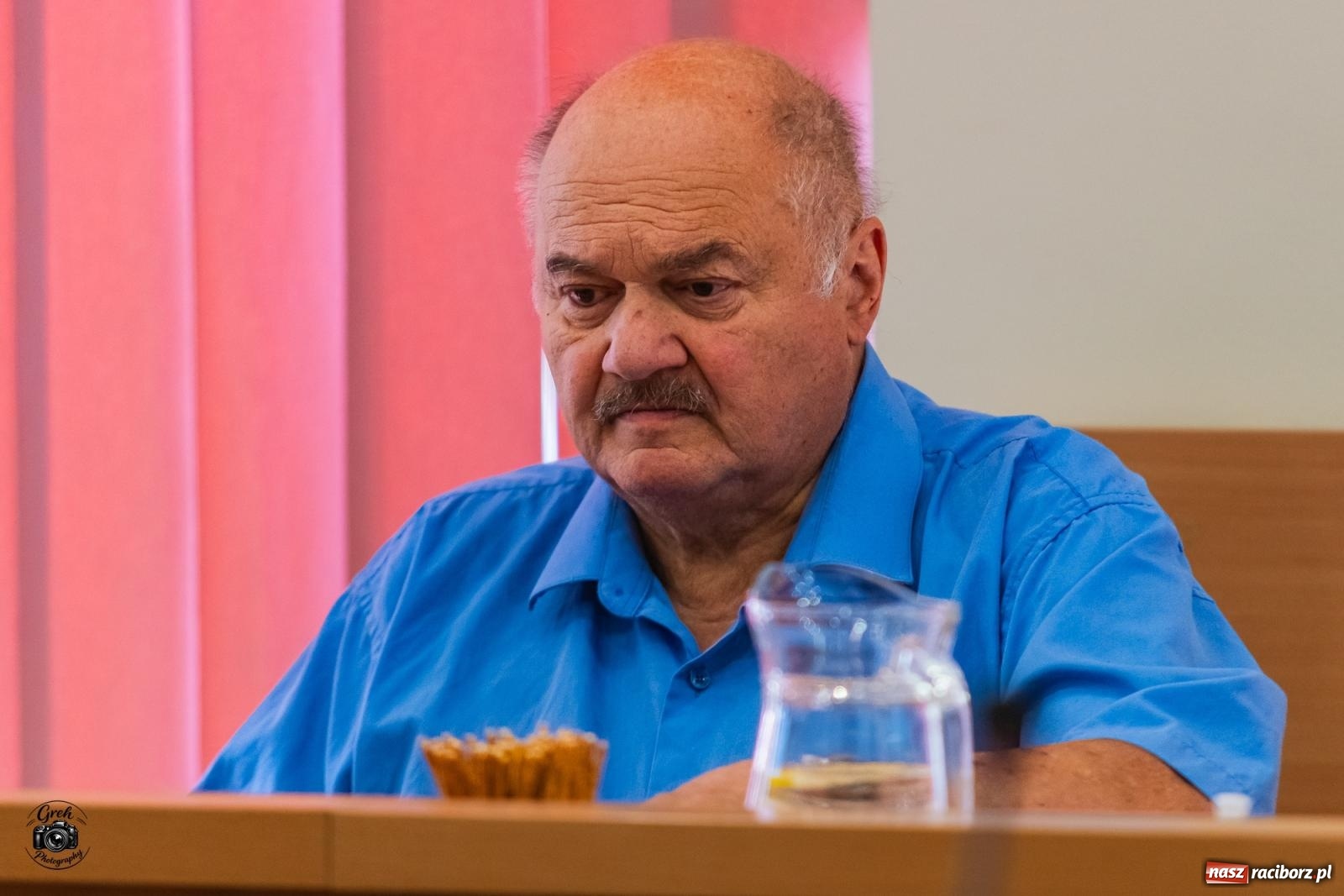 Zdjęcie w galerii na portalu naszraciborz.pl: Drzewa ocaleją? Jest sposób na stację ładowania bez wycinki. Radni ostro o obwodnicach wiadomości z regionu