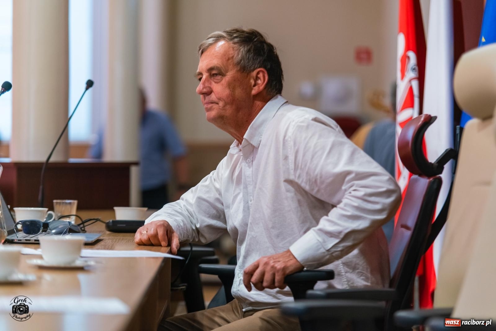 Zdjęcie w galerii na portalu naszraciborz.pl: Drzewa ocaleją? Jest sposób na stację ładowania bez wycinki. Radni ostro o obwodnicach wiadomości z regionu