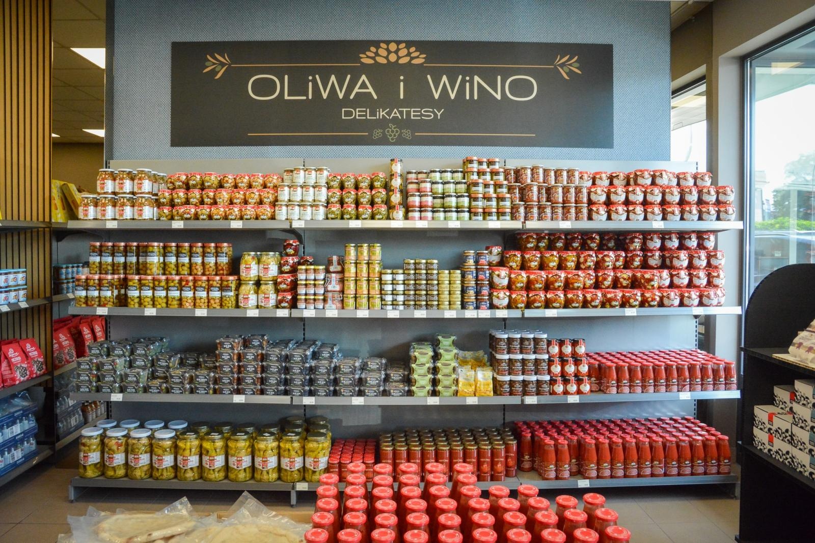 Zdjęcie w galerii na portalu naszraciborz.pl: Włoskie smaki wróciły do Raciborza. Delikatesy Oliwa i Wino w nowym miejscu [FOTO i WIDEO] wiadomości z regionu