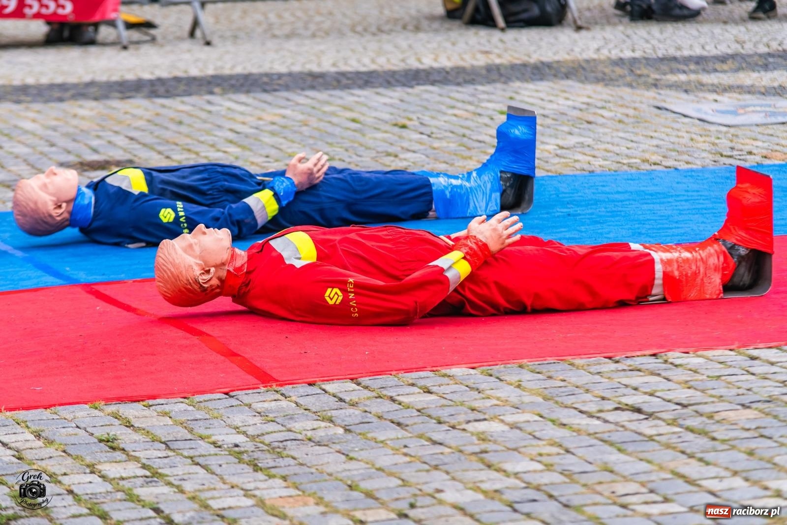 Zdjęcie w galerii na portalu naszraciborz.pl: Tu nie było miejsca na słabość. Strażacy stoczyli morderczą walkę na Placu Dominikańskim [FOTO i WIDEO] wiadomości z regionu