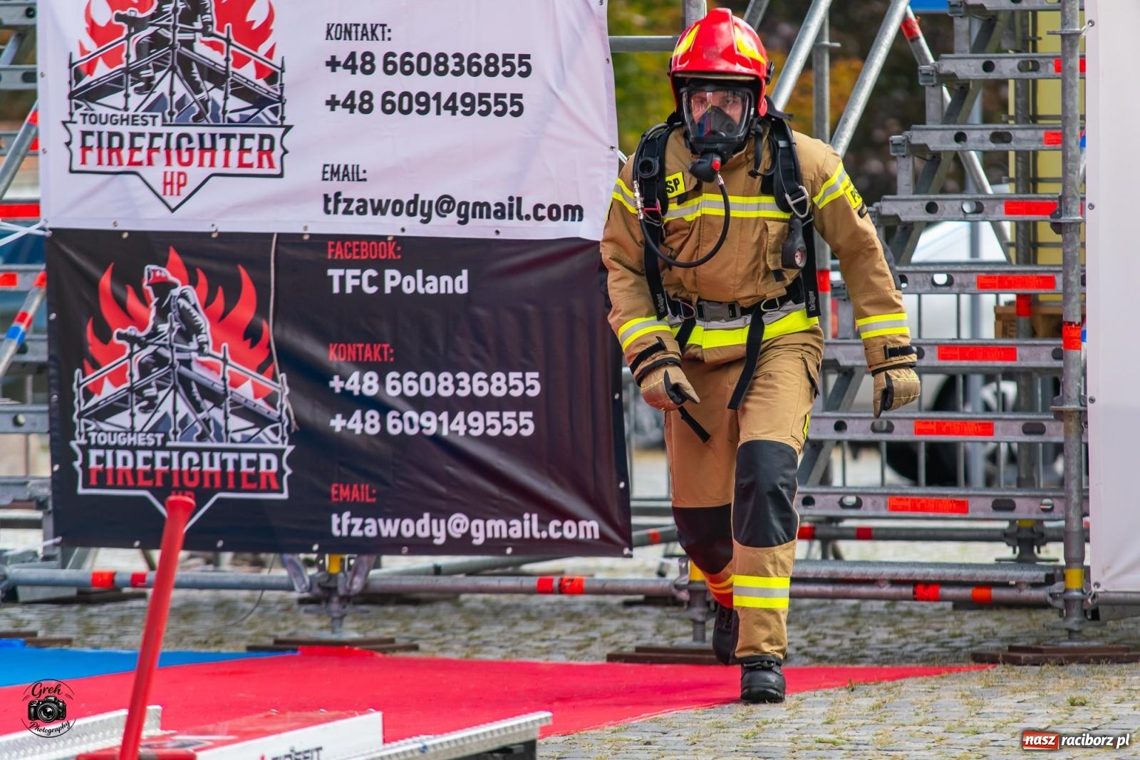 Zdjęcie w galerii na portalu naszraciborz.pl: Tu nie było miejsca na słabość. Strażacy stoczyli morderczą walkę na Placu Dominikańskim [FOTO i WIDEO] wiadomości z regionu