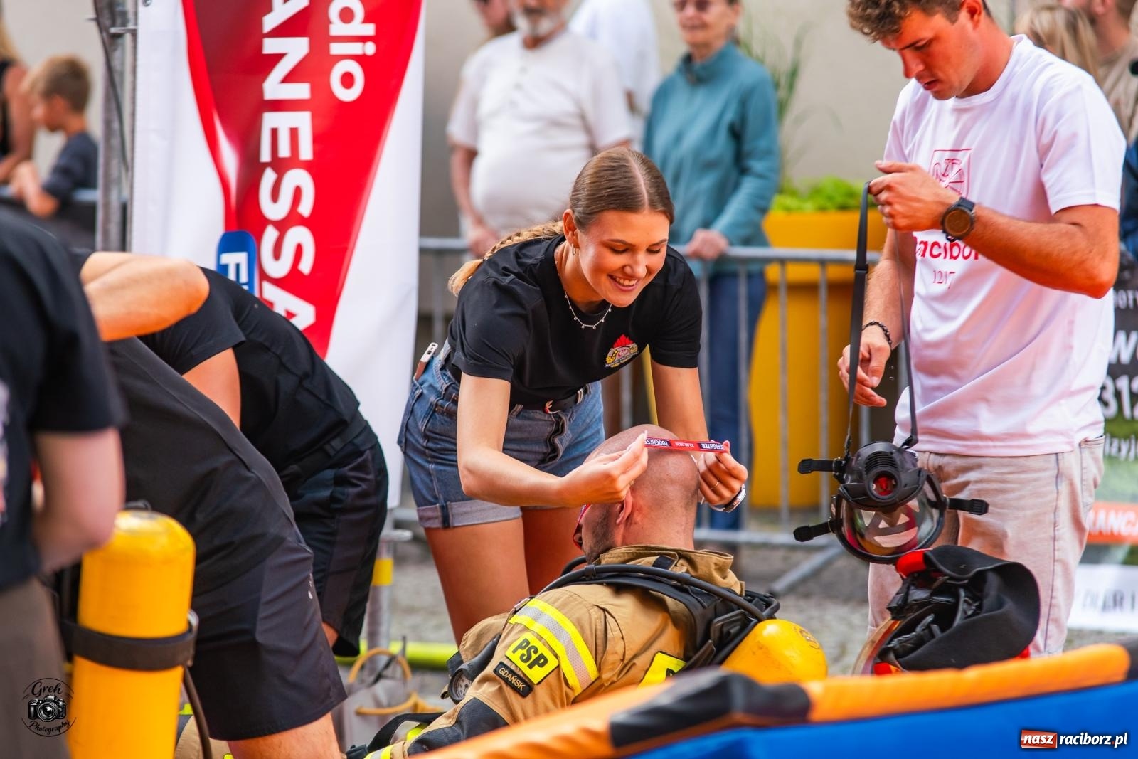 Zdjęcie w galerii na portalu naszraciborz.pl: Tu nie było miejsca na słabość. Strażacy stoczyli morderczą walkę na Placu Dominikańskim [FOTO i WIDEO] wiadomości z regionu