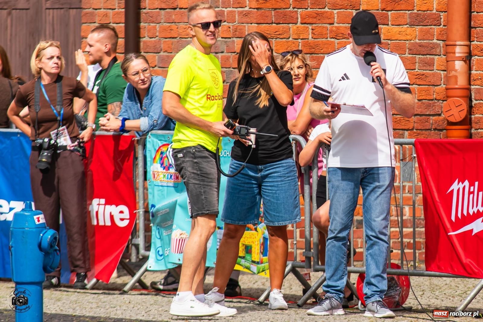 Zdjęcie w galerii na portalu naszraciborz.pl: Tu nie było miejsca na słabość. Strażacy stoczyli morderczą walkę na Placu Dominikańskim [FOTO i WIDEO] wiadomości z regionu