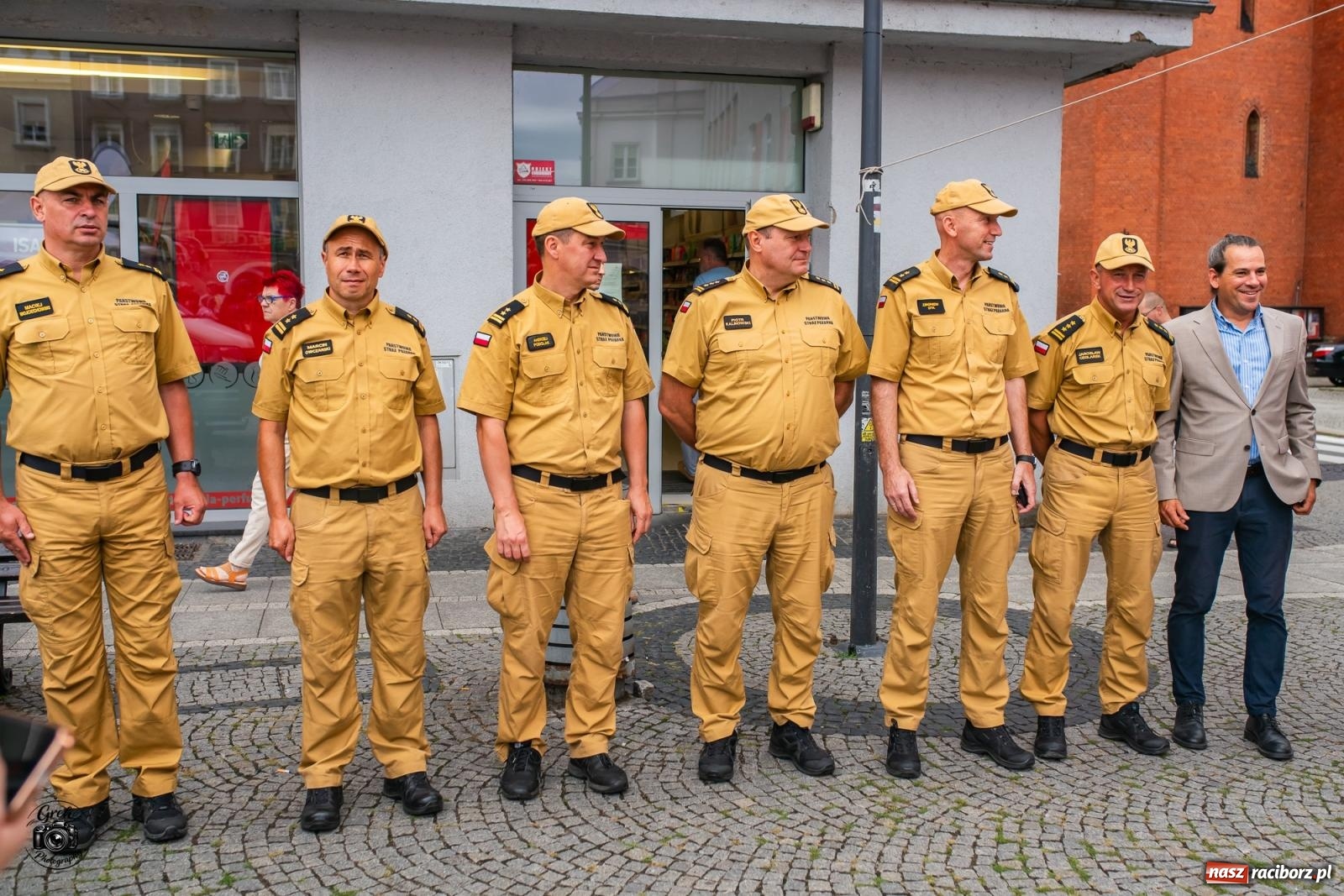 Zdjęcie w galerii na portalu naszraciborz.pl: Rodzinny rajd połączył mieszkańców regionu. Tak wyglądała rowerowa część strażackiego Memoriału [FOTO i WIDEO] wiadomości z regionu